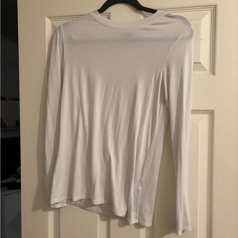 Banana Republic White Long Sleeve Crewneck Top